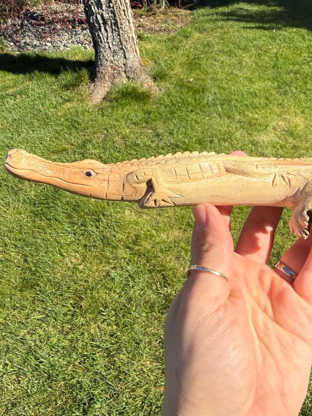 Vintage Realistic Solid Wood Hand Carved Crocodile Alligator 11” Sculpture.